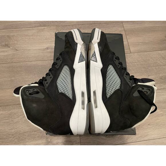 Air Jordan 5 Retro Oreo (2021) Size 8 main image 6